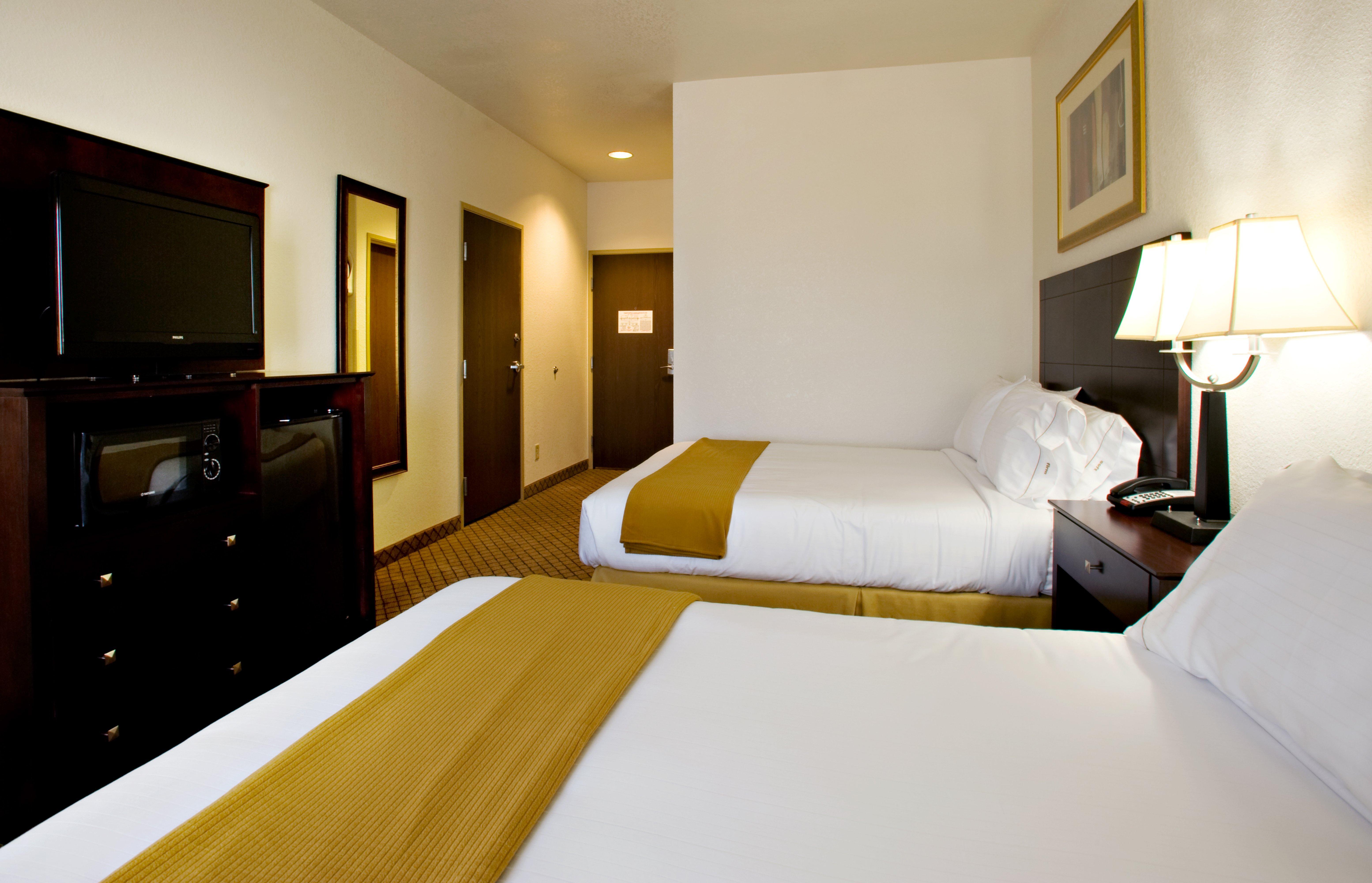 Holiday Inn Express Childress By Ihg Exterior foto